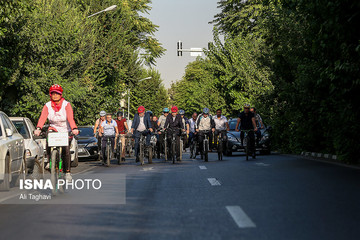 چرا تهران با دوچرخه‌ دوست نیست؟