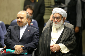 دیدار مدال‌آوران المپیاد‌های علمی و اعضای تیم ملی والیبال جوانان با رهبر معظم انقلاب