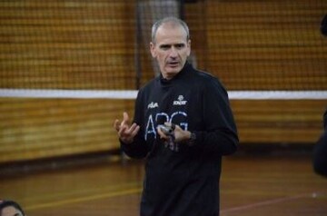 ورود مربی سابق والیبال ایران به آمریکا ممنوع شد