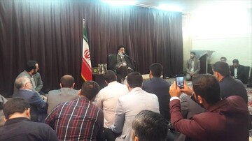 خبرنگار خدا را ناظر بر کار خود بداند/ شناسایی جایگاه خبرنگاران در گام دوم انقلاب