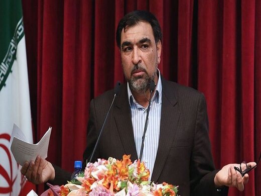 کارمندی که ۷۰ ملک دولتی را به نام خود و خانوادهاش ثبت کرده بود کارمندی که ۷۰ ملک دولتی را به نام خود و خانوادهاش ثبت کرده بود