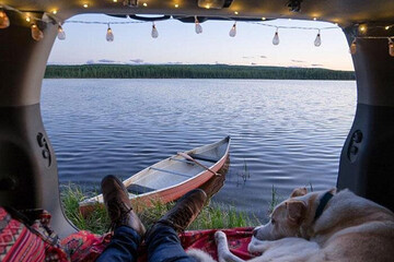 تصاویر | فرار از یک زندگی تکراری با زندگی در جاده‌ها