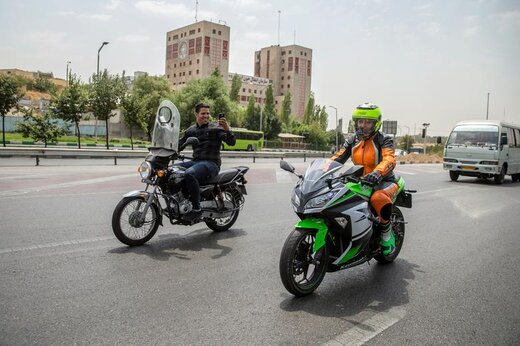 باران هادیزاده، موتورسوار زن ایرانی