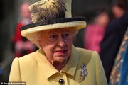 حمایت از جانسون، گریبان‌گیر ملکه انگلیس شد/ علیه الیزابت تظاهرات می شود؟