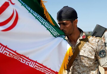 یک تفنگدار دریایی ایران در مسابقات بین‌المللی ارتش‌های جهان در ساحل دریای بالتیک