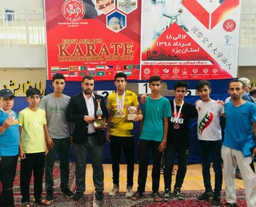 کسب 9 مدال و کاپ اخلاق مسابقات آسیایی  توسط  کاراته کاهای استان چهارمحال وبختیاری 