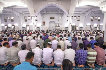 اقامه نماز عید قربان در ابوظبی