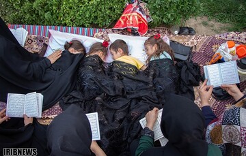 مراسم دعای روز عرفه در همدان