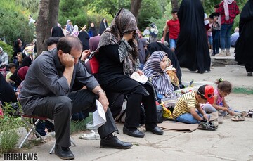 مراسم دعای روز عرفه در همدان