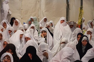 یادواره شهدای منا و مسجدالحرام در سرزمین منا
