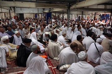یادواره شهدای منا و مسجدالحرام در سرزمین منا