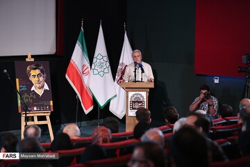 یادمان نخستین سالگرد عزت‌الله انتظامی