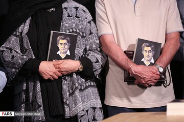 یادمان نخستین سالگرد عزت‌الله انتظامی