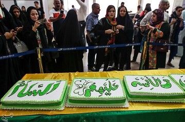 توزیع 80 کیلو کیک توسط سپاه حفاطت فرودگاه اهواز به مناسبت عید غدیر خم