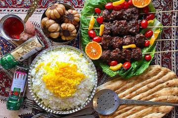 لا تغادر شمال ايران قبل ان تتذوق هذه الأكلات الشهية!/صور