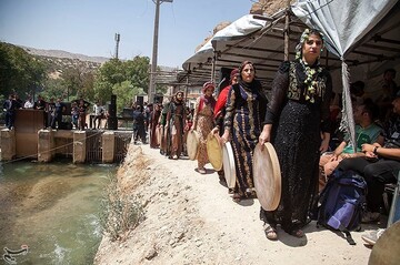 اولین جشنواره میوه های بهشتی در کرمانشاه