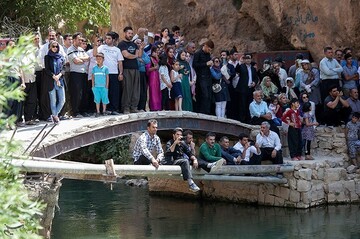 اولین جشنواره میوه های بهشتی در کرمانشاه