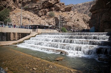 اولین جشنواره میوه های بهشتی در کرمانشاه