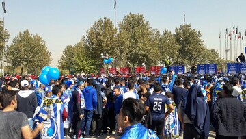 جمع شدن بساط بازار سیاه در ورزشگاه آزادی