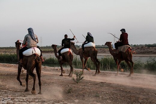 نخستین دوره مسابقات شتر سواری در روستای شیخ زهراب از توابع شهرستان حمیدیه