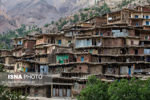 روستای «سرآقا سید» در استان چهارمحال و بختیاری