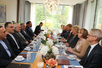 ظریف با نخست‌وزیر نروژ دیدار کرد