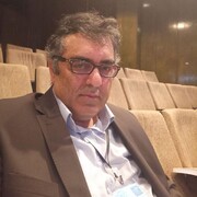 پزشکان شاعر نیستند