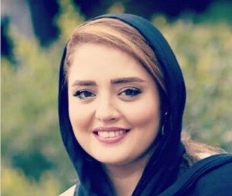 «نرگس محمدی» بچه به بغل/ عکس