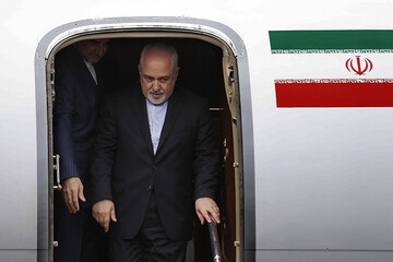 Iran's FM Zarif invited to G7 Summit
