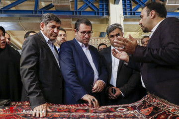 افتتاح بیست و هشتمین نمایشگاه فرش دستباف ایران