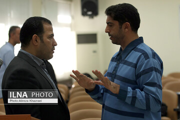 اولین جلسه رسیدگی به اتهامات ۸ متهم دایر بر اخلال در نظام ارزی و پولی کشور