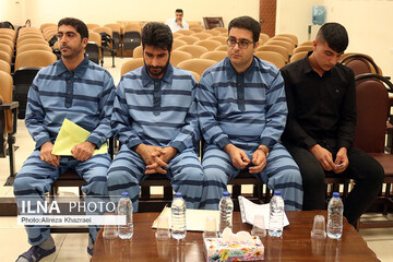 اولین جلسه رسیدگی به اتهامات ۸ متهم دایر بر اخلال در نظام ارزی و پولی کشور