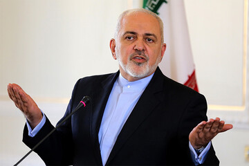 ظريف: امريكا تسلك سلوكا متشابها تجاه الصين و إيران 