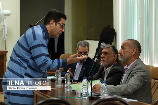 اولین جلسه رسیدگی به اتهامات ۸ متهم دایر بر اخلال در نظام ارزی و پولی کشور