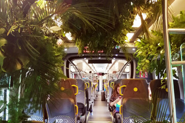 تصاویر | قطاری با پوشش گیاهی در لهستان