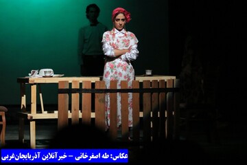 تئاتر «از گوشه تبریز تا پرده‌های ترابزون»