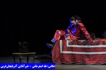 تئاتر «از گوشه تبریز تا پرده‌های ترابزون»
