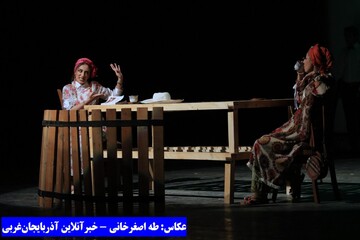 تئاتر «از گوشه تبریز تا پرده‌های ترابزون»