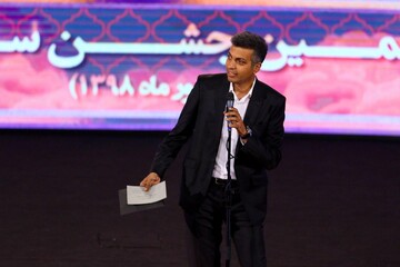 عادل فردوسی پور در بیست و یکمین جشن سینمای ایران