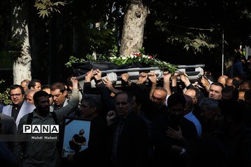 تشییع پیکر مهدی شادمانی