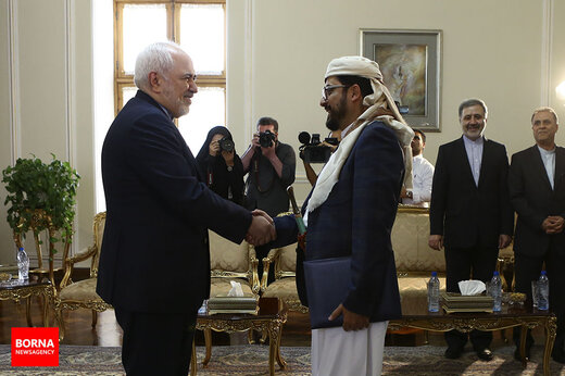 تقدیم استوارنامه سفیر جدید یمن به وزیر امور خارجه