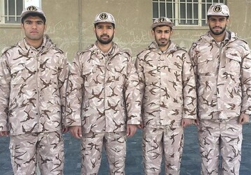 بازیکنان سرباز ذوب‌آهن به دیدار با تراکتور می‌رسند