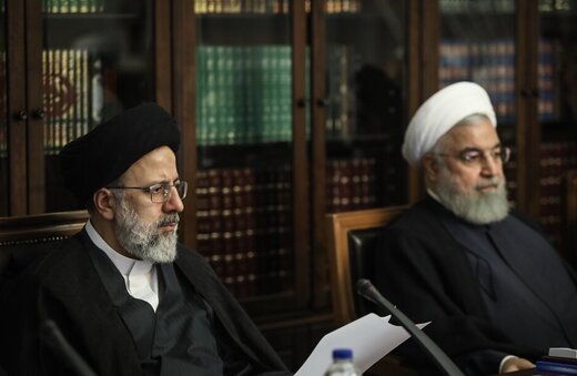 تصویری از خوش و بش روحانی با رئیسی در جلسه شورای عالی انقلاب فرهنگی