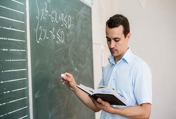 هزینه یک سال جنگ با هزینه یک سال آموزش چقدر فرق دارد؟