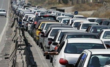 جاده‌های ورودی و خروجی تهران حسابی شلوغ است
