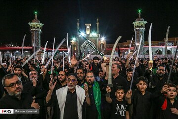 مراسم سنتی «مشق شمشیر» در قم