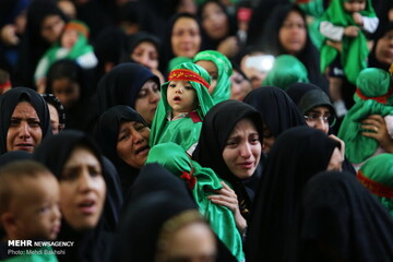 آیین شیرخوارگان حسینی در مسجد مقدس جمکران‎