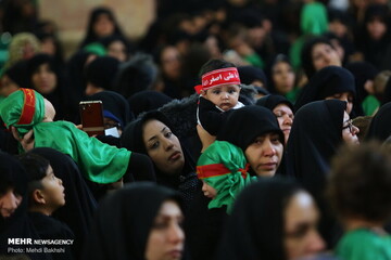 آیین شیرخوارگان حسینی در مسجد مقدس جمکران‎