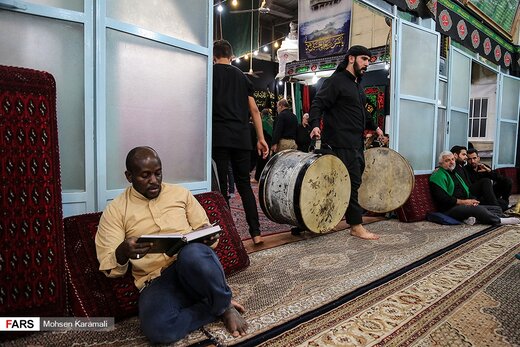مراسم سنتی «مشق شمشیر» در قم
