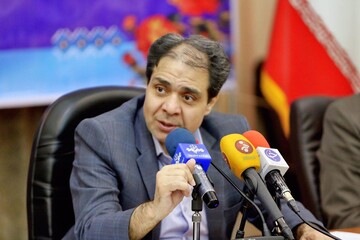 پرداخت ۱۲۰۰ میلیارد تومان از بدهی بیمه سلامت به داروخانه‌ها و پزشکان